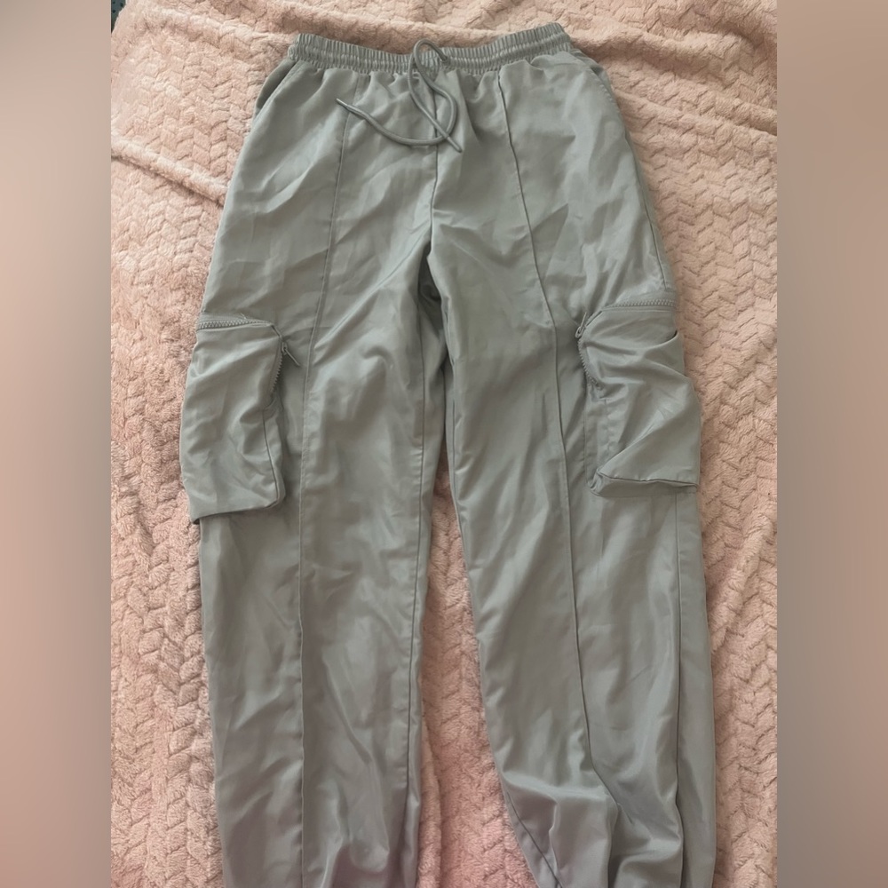 Forever 21 Cargo Pants